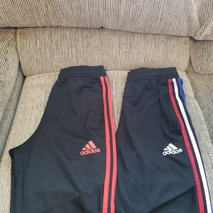 Adidas Blk tapered joggers